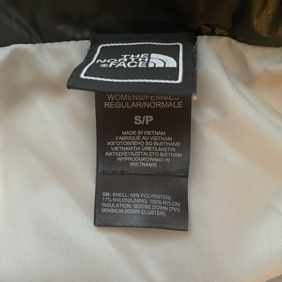 Womens North Face 550 Vest - Picture 2 of 3